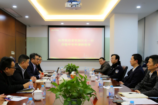 普陀區(qū)副區(qū)長(zhǎng)、區(qū)公安分局局長(zhǎng)姜堅(jiān)蒞臨中安科調(diào)研